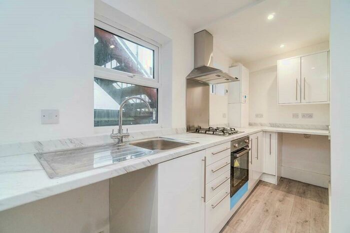 1 Bedroom Flat To Rent In Windmill Road, Croydon, CR0