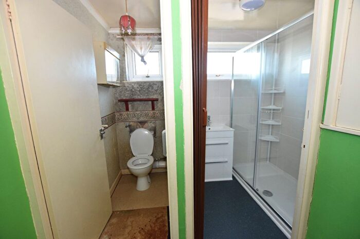 2 Bedroom End Of Terrace House For Sale In Ballard Estate, Four Lanes, Redruth, Cornwall, TR16