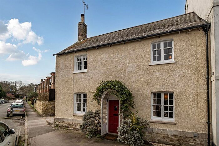 3 Bedroom Cottage For Sale In South Walks Road, Dorchester, DT1