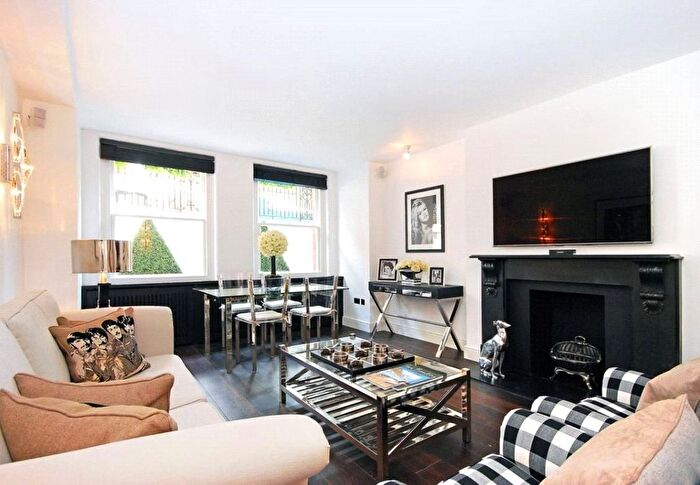 3 Bedroom Flat To Rent In Rutland Court, Rutland Gardens, SW7