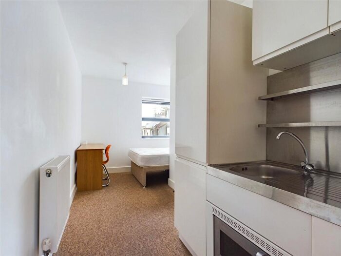 Apartment To Rent In Castle Street, Brighton, BN1