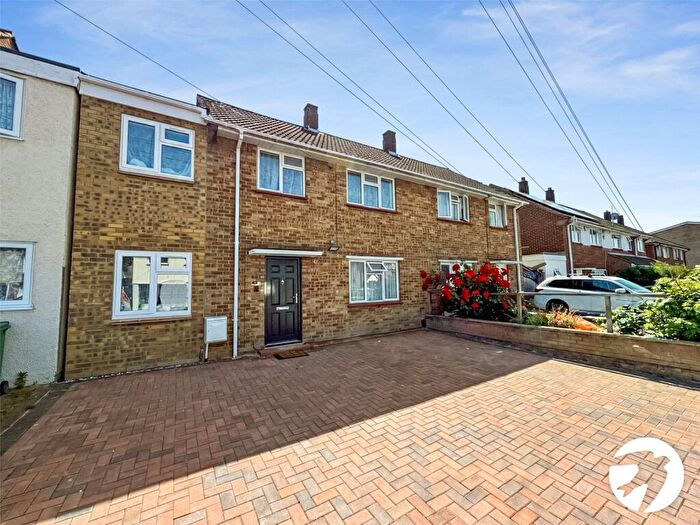 4 Bedroom Terraced House To Rent In Hadlow Road, Welling, DA16