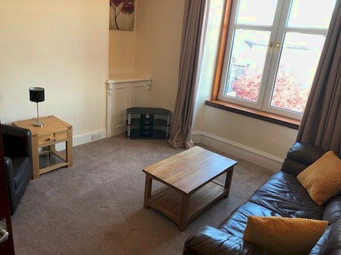 1 Bedroom Flat To Rent In Hardgate, City Centre, Aberdeen, AB11