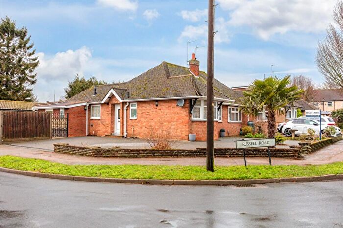 2 Bedroom Bungalow For Sale In Grange Road, Toddington, Bedfordshire, LU5