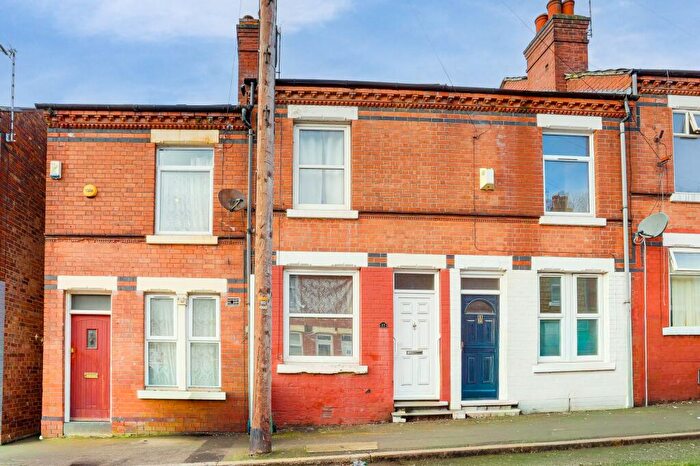 2 Bedroom Terraced House For Sale In Port Arthur Road, Nottingham, NG2
