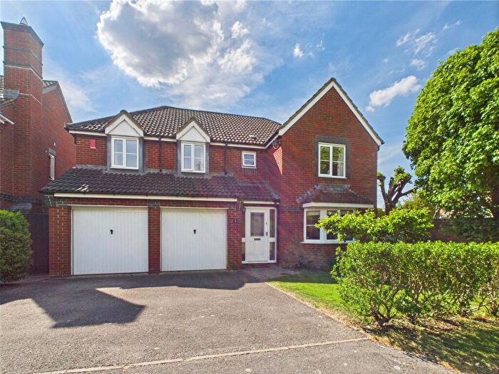 5 Bedroom Detached House For Sale In Farriers Close, Bramley, Tadley, Hampshire, RG26