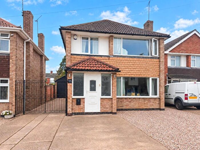 3 Bedroom Detached House For Sale In John Bold Avenue, Leicester, LE9
