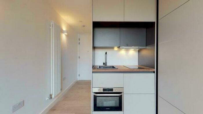 Studio To Rent In Ballytrim Road, BT30