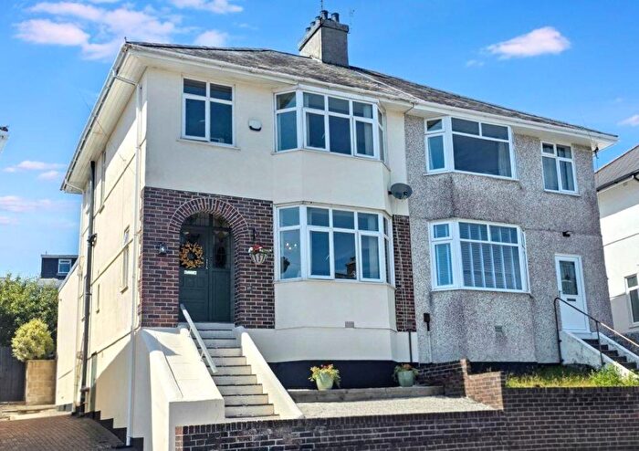 3 Bedroom Semi-Detached House For Sale In Lopes Road, Plymouth, PL2