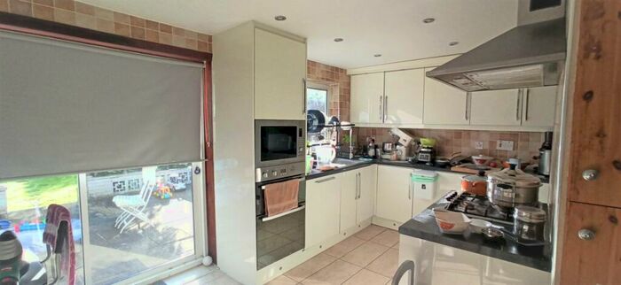 3 Bedroom Semi-Detached House To Rent In Taunton Way, Stanmore, HA7
