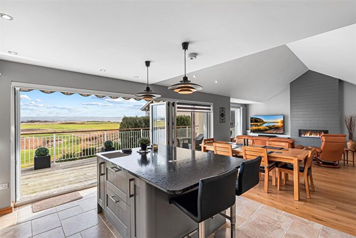 4 Bedroom Detached House For Sale In Pentre Nicklaus Village, Llanelli, SA15