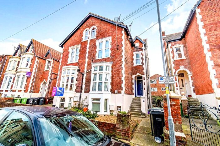 1 Bedroom Flat To Rent In Shaftesbury Road, Southsea, Hampshire, PO5