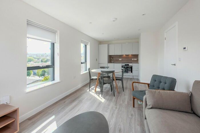 2 Bedroom Apartment To Rent In The Grain Store, Windsor Bridge Road, Bath, Somerset, BA2