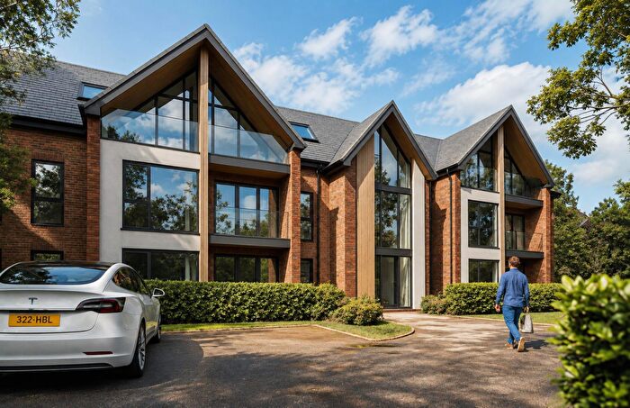 2 Bedroom Apartment For Sale In Quarry Road East, Heswall, Wirral, CH60