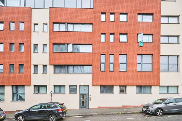 2 Bedroom Flat For Sale In Cheapside, Deritend, Birmingham, B12