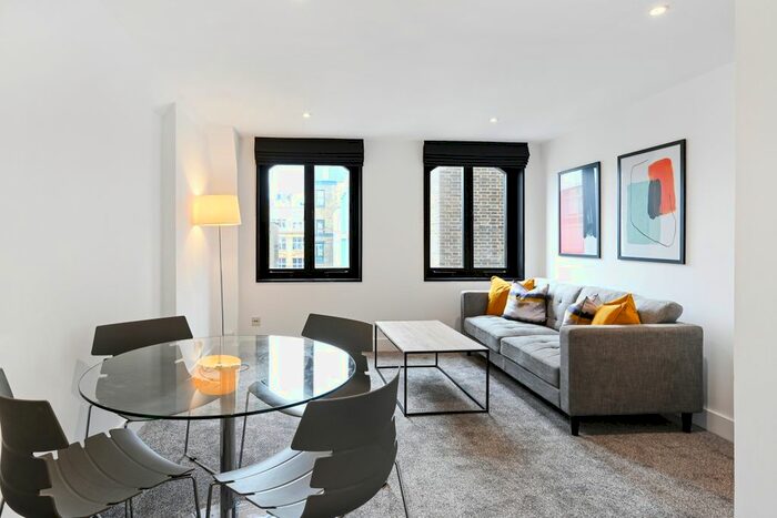 1 Bedroom Flat To Rent In Poland Street, London, W1F