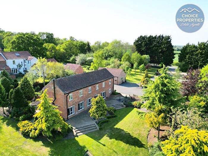 4 Bedroom Barn Conversion For Sale In Kenwick Hill, Louth, LN11
