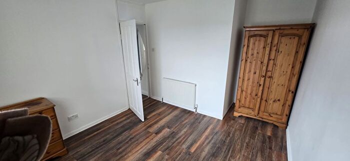 3 Bedroom Flat To Rent In Neilvaig Drive, Glasgow, G73