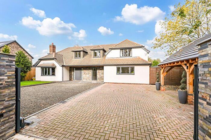 5 Bedroom Detached House For Sale In Greenaway Lane, Warsash, SO31