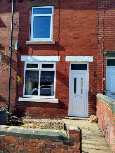 2 Bedroom Terraced House To Rent In George Street, South Hiendley, Barnsley, S72