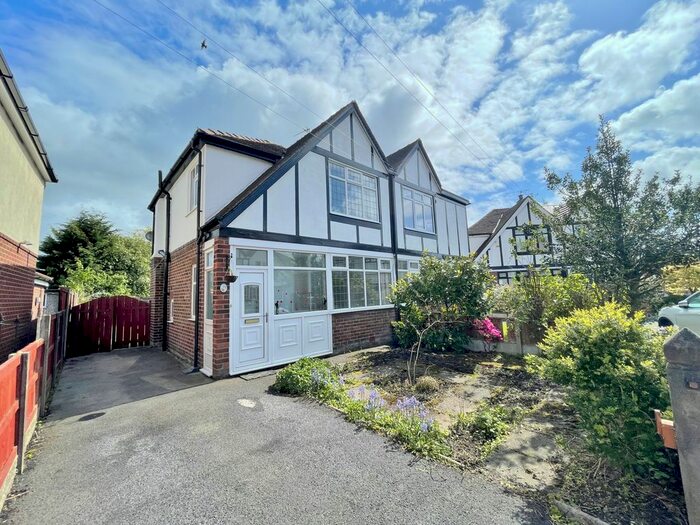 3 Bedroom Semi-Detached House To Rent In Howick Park Close, Penwortham, PR1