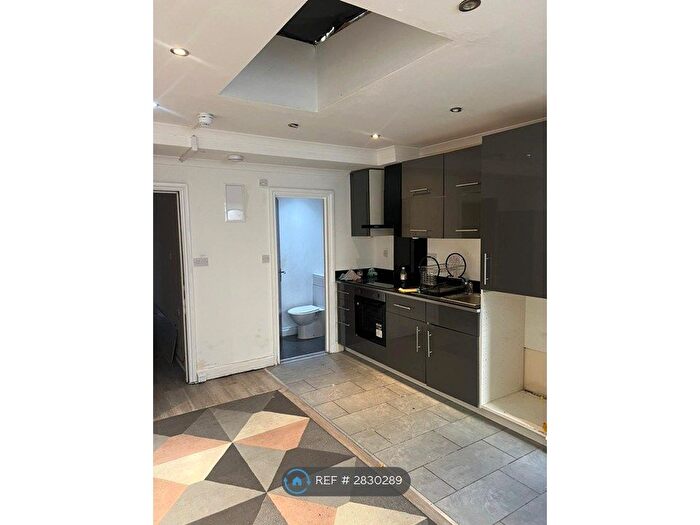 Studio To Rent In Brookhill Road, London, SE18