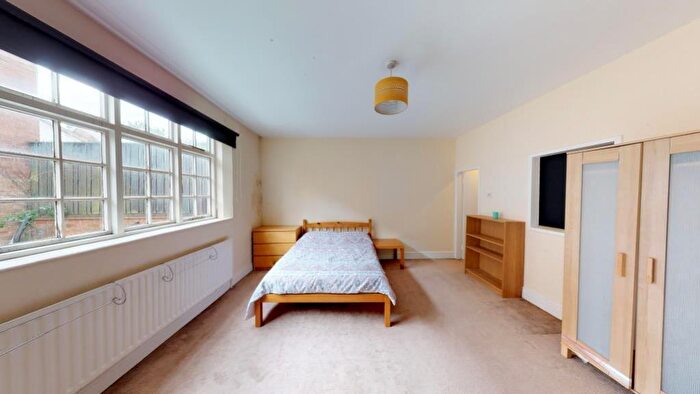 5 Bedroom Flat To Rent In A Forest Road East, Nottingham, NG1