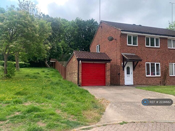 3 Bedroom Semi-Detached House To Rent In Mulberry Close, Hempstead, Gillingham, ME7