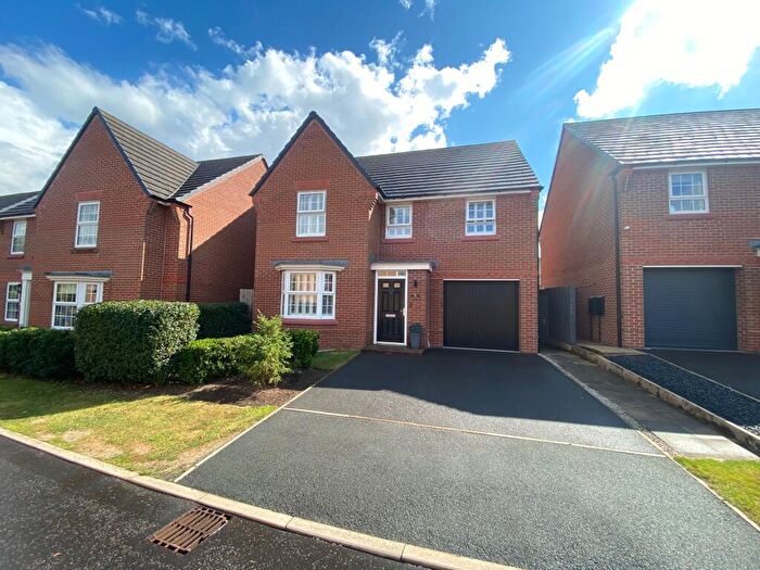 4 Bedroom Detached House For Sale In Thorneycroft Way, Crewe, CW1