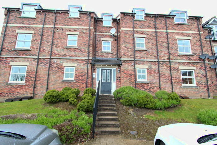 3 Bedroom Apartment To Rent In New School Road, Mosborough, S20