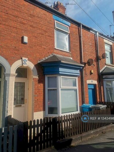 3 Bedroom Terraced House To Rent In Mersey Street, Hull, HU9
