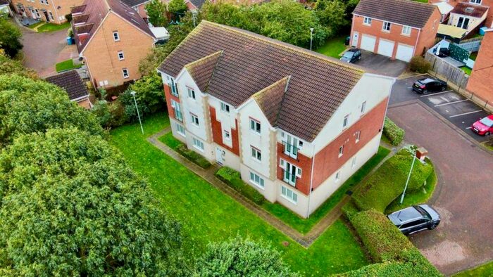 1 Bedroom Apartment For Sale In Woodheys Park, Kingswood, Hull, HU7