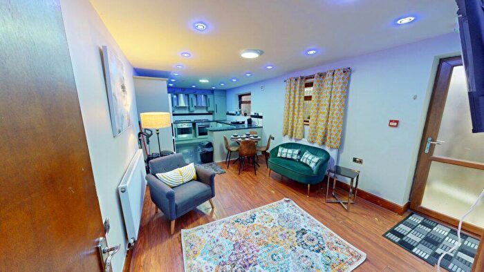 7 Bedroom House To Rent In Croydon Road, Selly Oak, Birmingham, B29