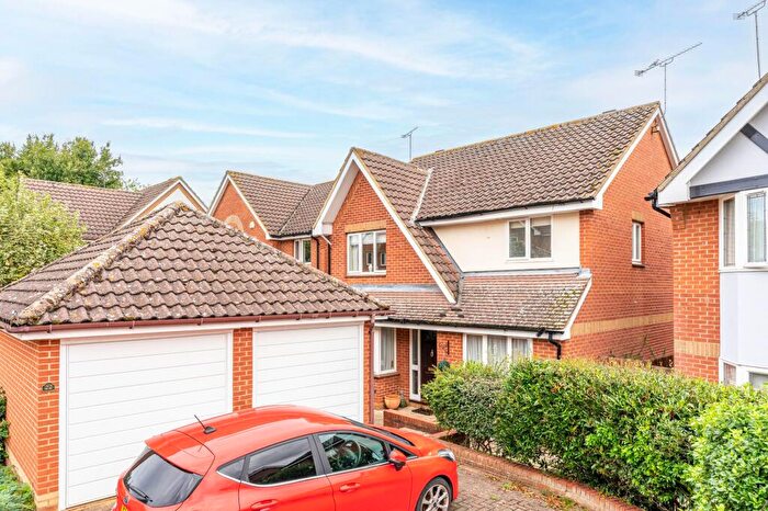 4 Bedroom House For Sale In Saffron Meadow, Standon, SG11