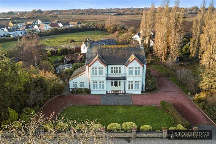 7 Bedroom Detached House For Sale In High Trees, Kirby Road, Great Holland, CO13