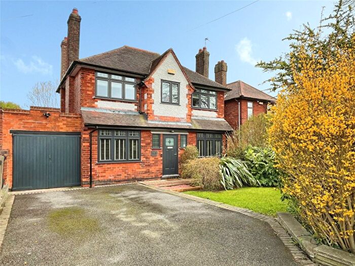3 Bedroom Detached House For Sale In Heanor Road, Ilkeston, Derbyshire, DE7