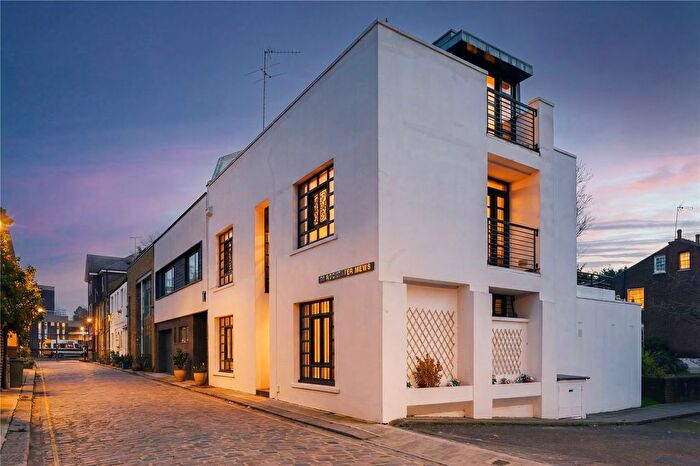 4 Bedroom End Terrace House For Sale In Rochester Mews, Camden, London, NW1