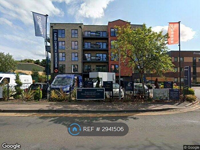 1 Bedroom Flat To Rent In Home Park Mill Link, Kings Langley, WD4