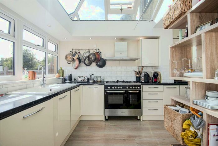 3 Bedroom Apartment To Rent In Chailey Avenue, London, EN1