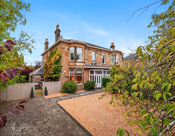 5 Bedroom Semi-Detached House For Sale In Newlands Road, Newlands, G43