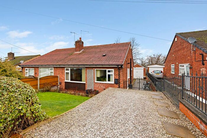 2 Bedroom Semi Detached Bungalow For Sale In Hazel Drive, Walton, Chesterfield, S40
