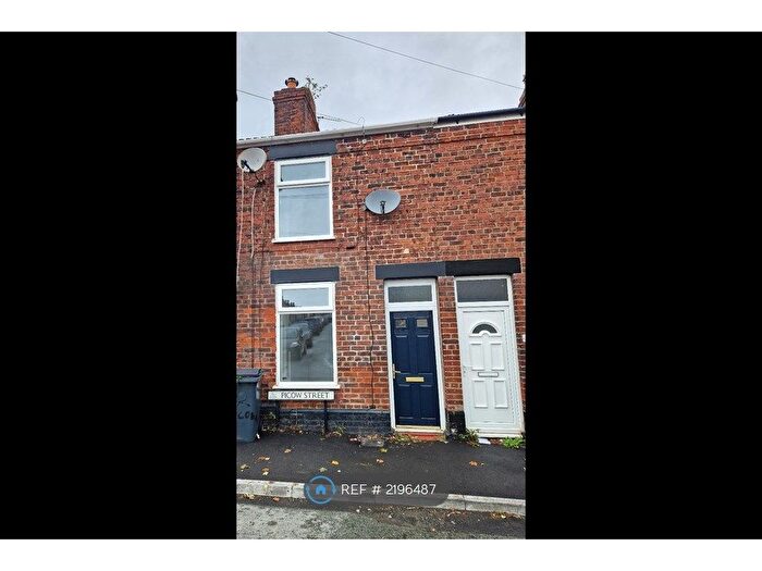 2 Bedroom Terraced House To Rent In Picow Street, Runcorn, WA7