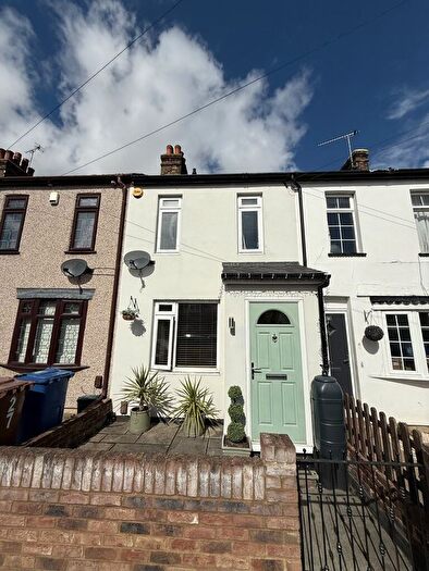3 Bedroom Terraced House For Sale In Grove Road, Stanford Le Hope, SS17
