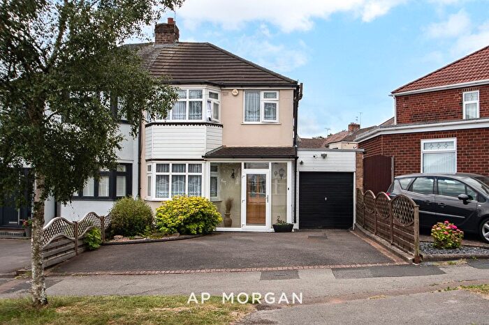 3 Bedroom Semi Detached House For Sale In Woodlands Road, Rubery, Worcestershire, Worcestershire, B45