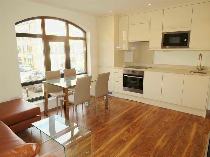 1 Bedroom Apartment To Rent In Corner Hall, Hemel Hempstead, HP3