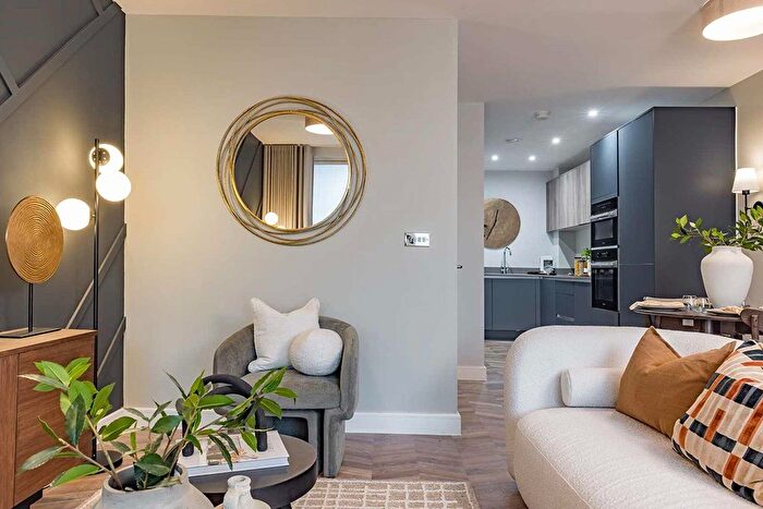 1 Bedroom Flat For Sale In "The Platform - Plot " At High Road, London, N12