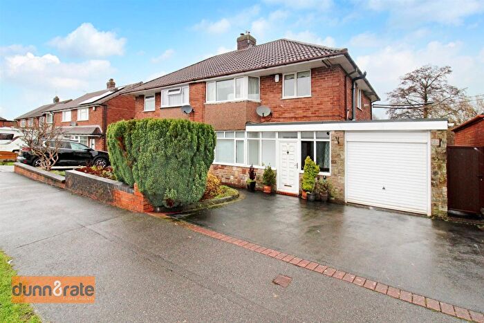 3 Bedroom Semi Detached House For Sale In Field Avenue, Baddeley Green, Stoke-On-Trent, ST2