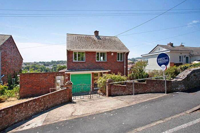 3 Bedroom Detached House For Sale In Longlands, Dawlish, EX7