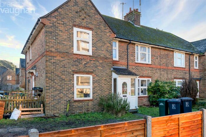 3 Bedroom Flat To Rent In The Highway, Brighton, BN2