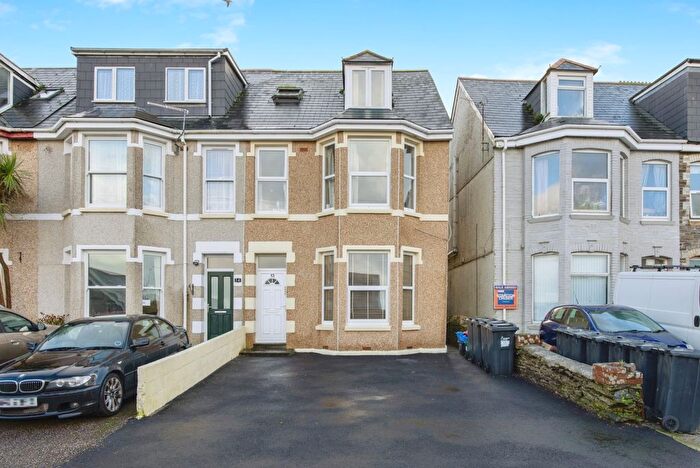 4 Bedroom End Of Terrace House For Sale In Bay View Terrace, Newquay, Cornwall, TR7